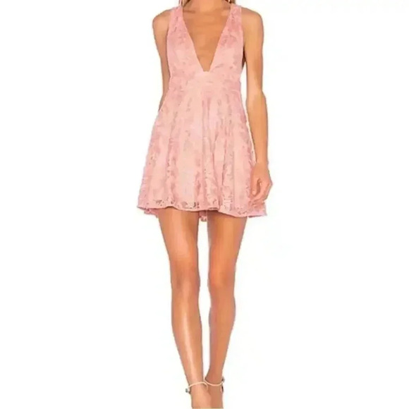 NBD Revolve Faith Floral Lace Embroidered Pink Lace Mini Dress Size Small - Picture 2 of 9